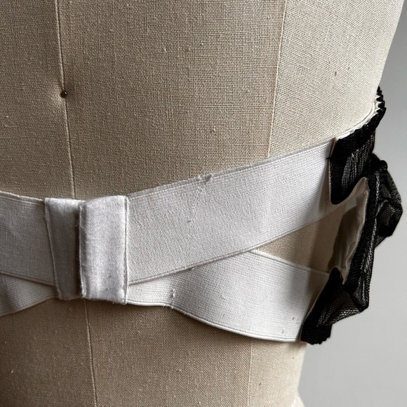 SOLD- Comme des Garcons Fall 2001 Runway bustier One Size - Picture 5 of 13